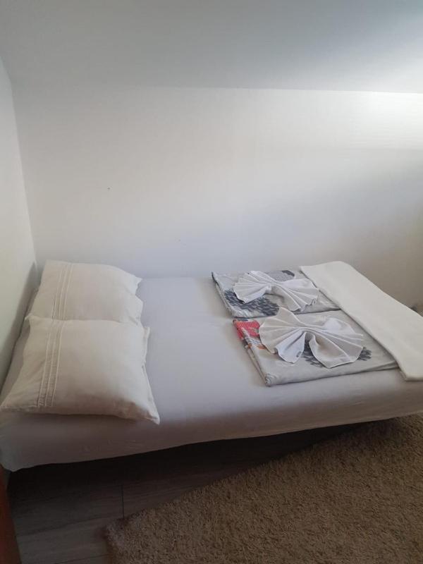 Apartman Salus توزلا المظهر الخارجي الصورة